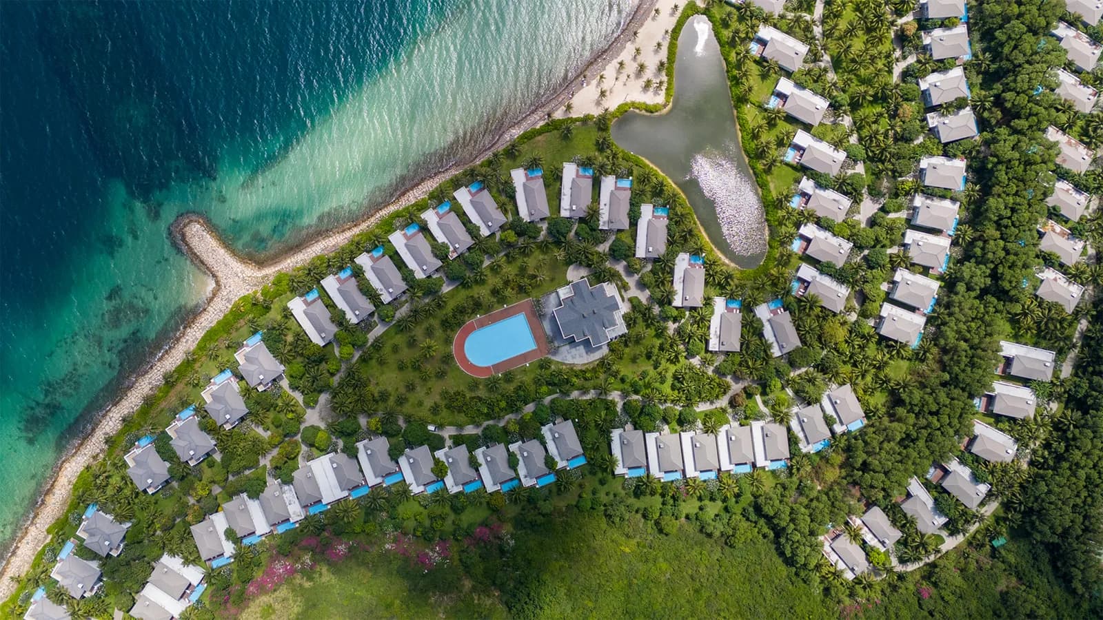 Nha Trang Marriott Resort: Kỳ nghỉ đa trải nghiệm dành cho cả gia đình 2025