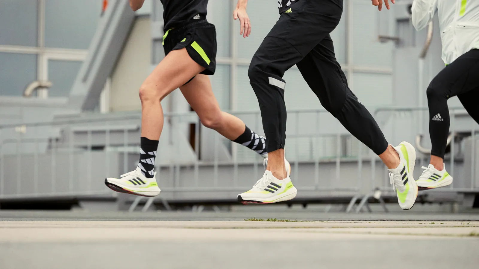 ULTRABOOST 21 – Từ “huyền thoại giày chạy” tới “biểu tượng khai phóng năng lượng”