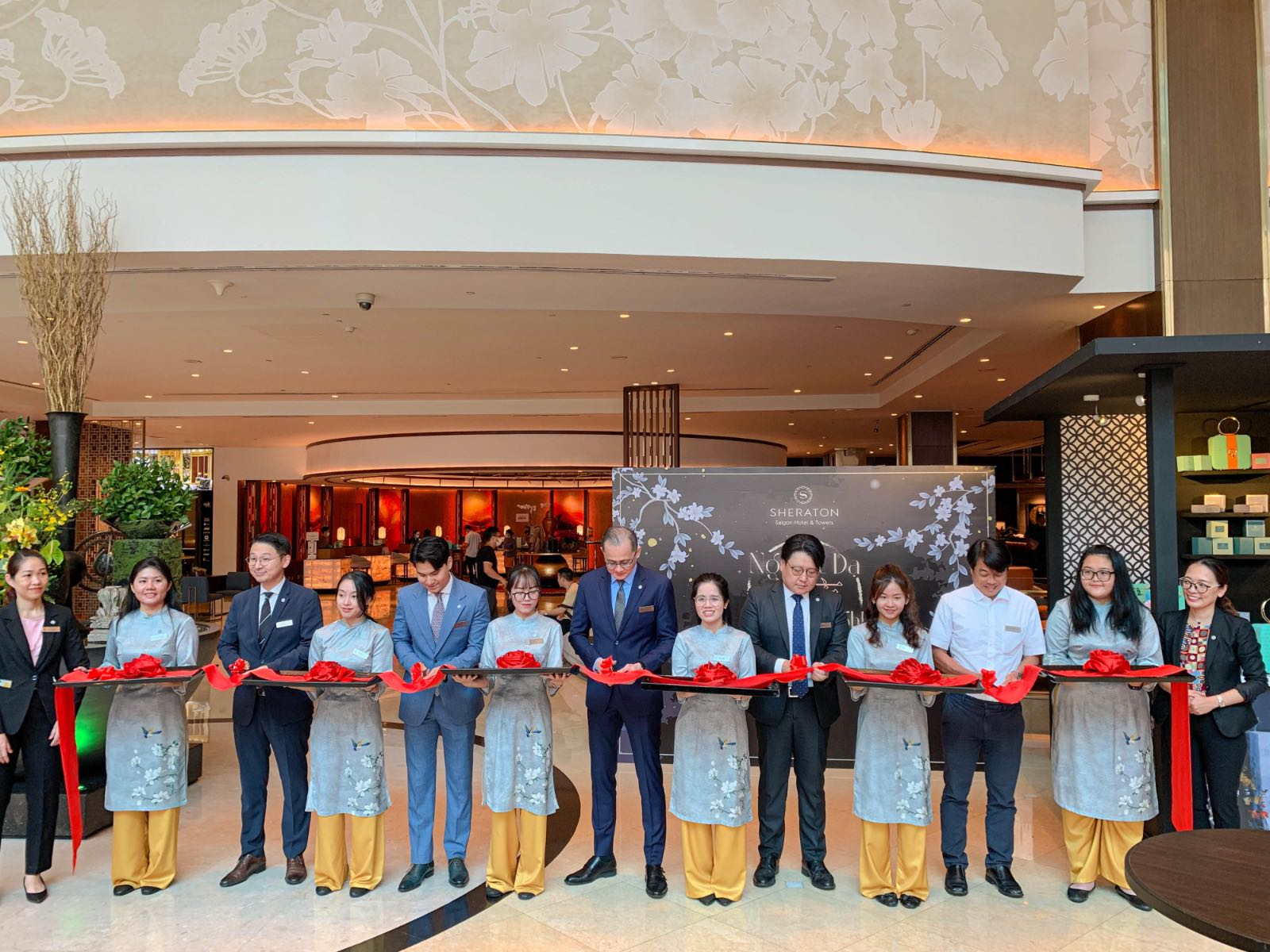 sheraton saigon, sheraton, bánh trung thu, nguyệt dạ
