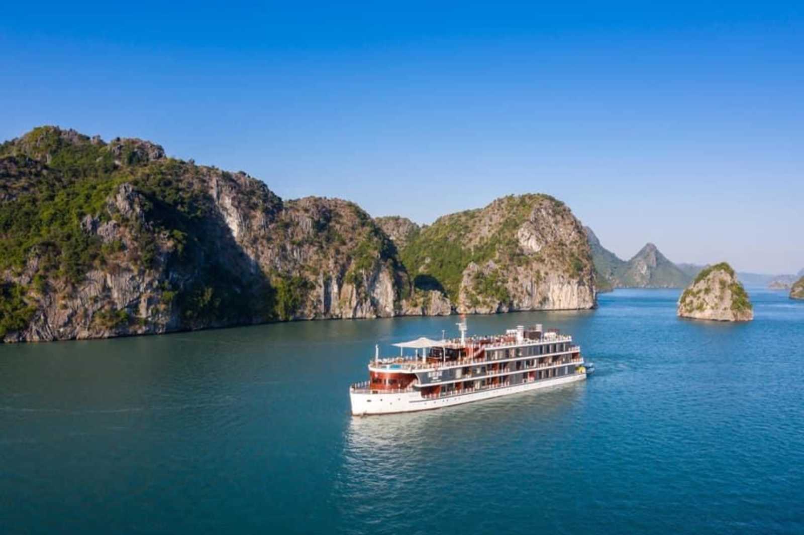 Du thuyền, Heritage Bình Chuẩn,Bạch Thái Bưởi, Cát Bà, vịnh Hạ Long, Bái Tử Long