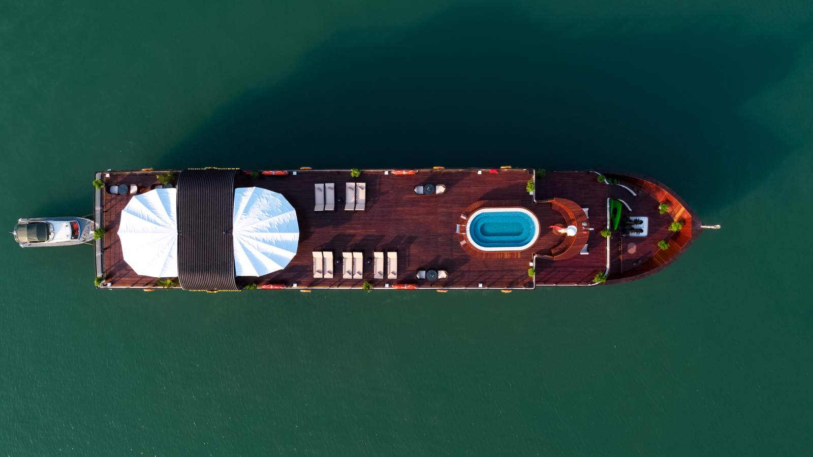 Du thuyền, Lan Hạ, 5 sao, Orchid Cruises, Orchid Premium Cruises, ưu đãi, wowweekend
