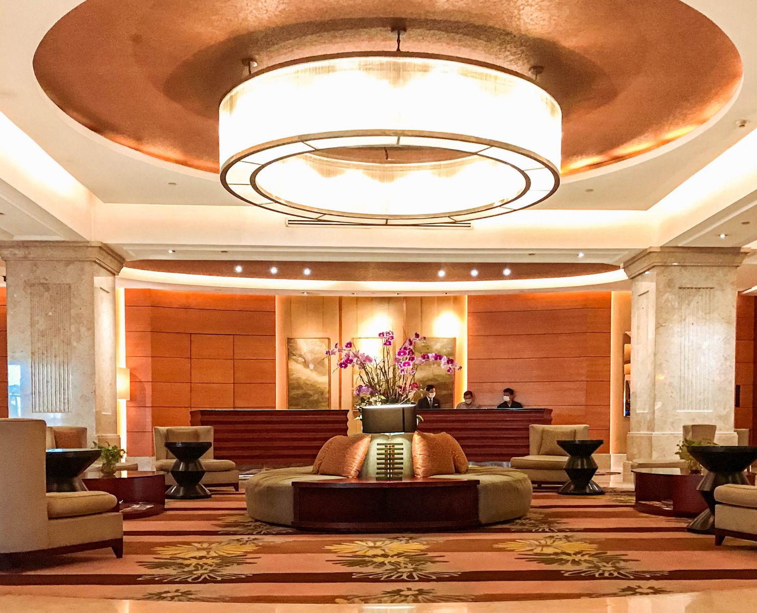 WWK-mot-ngay-trai-nghiem-tai-hotel-Equatorial