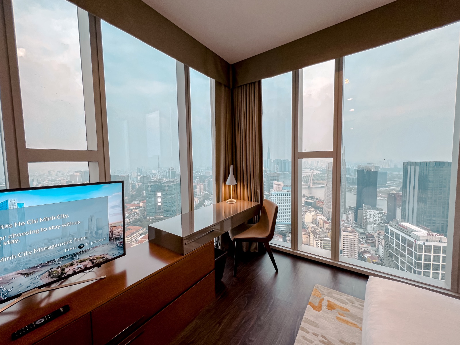 staycation, sedona suites, nghỉ dưỡng, kỳ nghỉ trong mơ