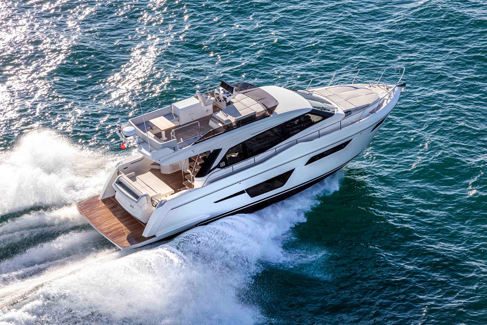 LuxYacht, Ferretti Yachts 500, Ferretti, du thuyền, du thuyền hạng sang, du thuyền quốc tế, Phú Quốc