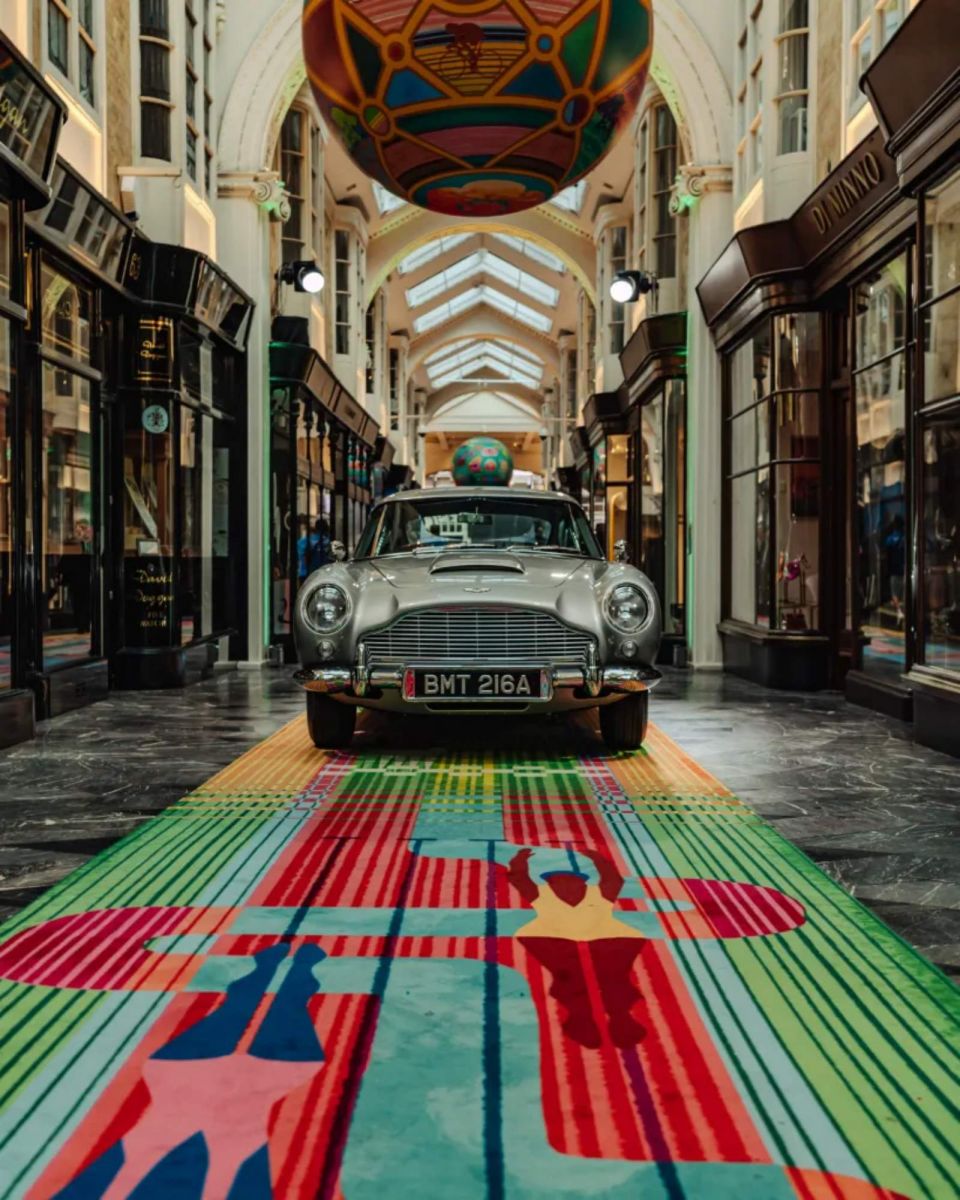 Aston Martin, 007, James Bond, Aston Martin DB5,  Aston Martin V57