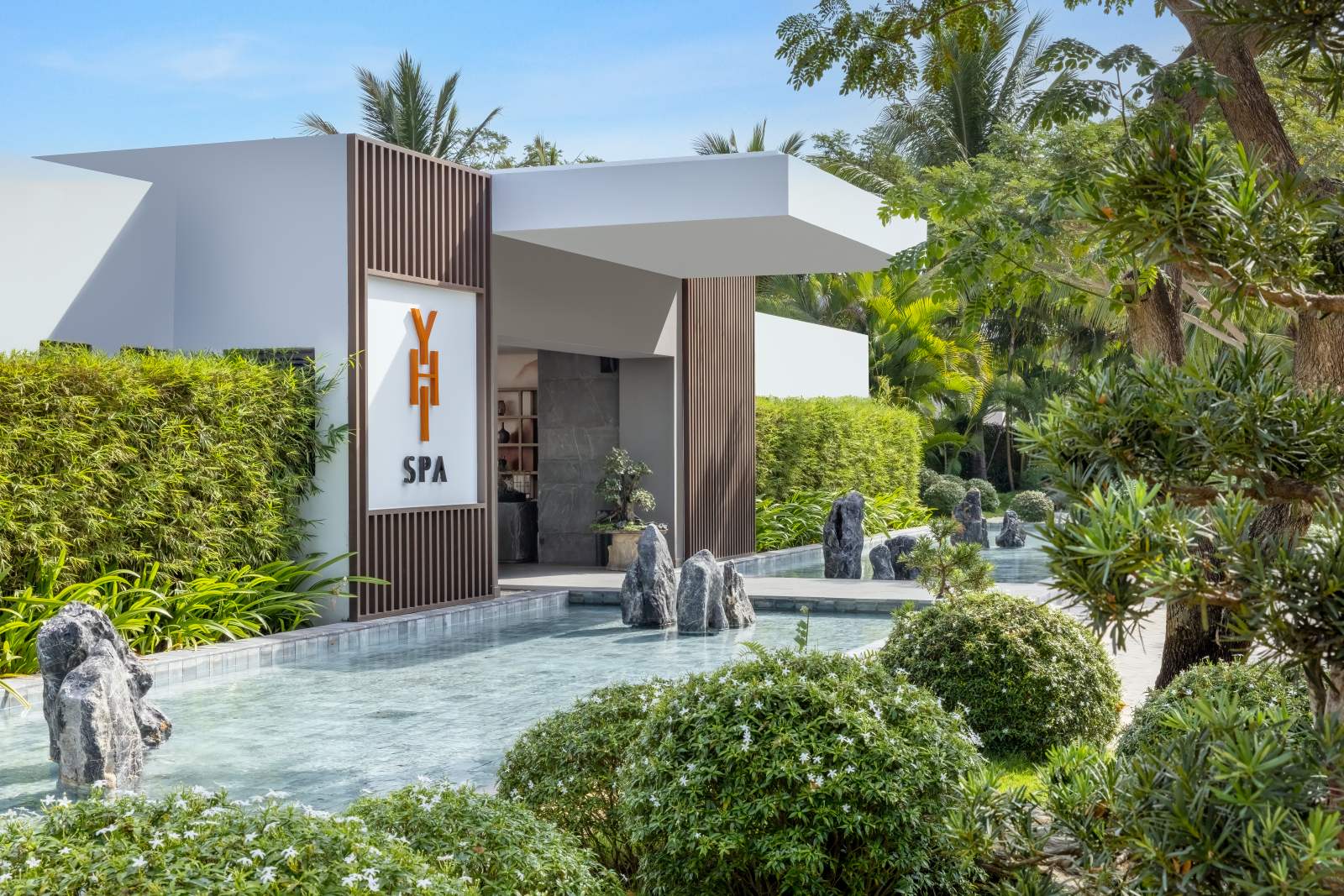 Du lịch chăm sóc sức khỏe, wellness spa, TIA Wellness Resort, Meliá Hồ Tràm, The Anam Mũi Né, Du thuyền Ambassador, Alma Resort Cam Ranh