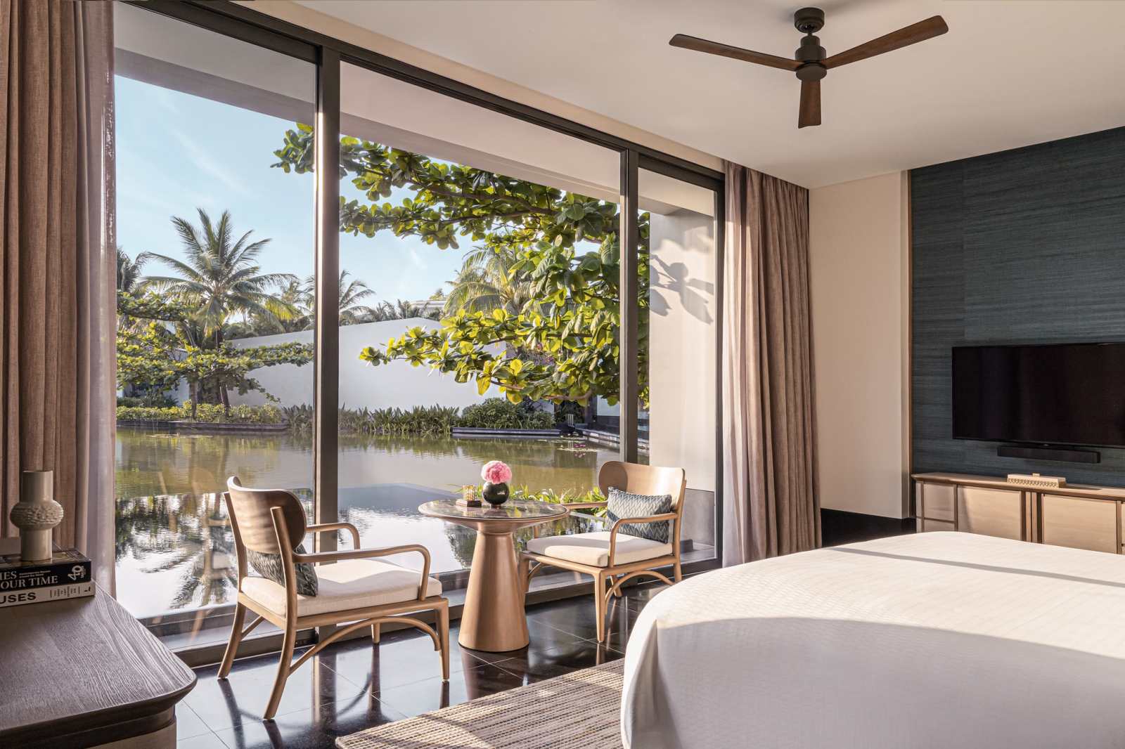khu nghỉ dưỡng tại Việt Nam, Vietnam luxury resort, nghỉ lễ 30/4, Zannier Hotels Bai San Ho, Regent Phu Quoc, Banyan Tree Lăng Cô, Hôtel de la Coupole Sapa MGallery, The Anam Mui Ne