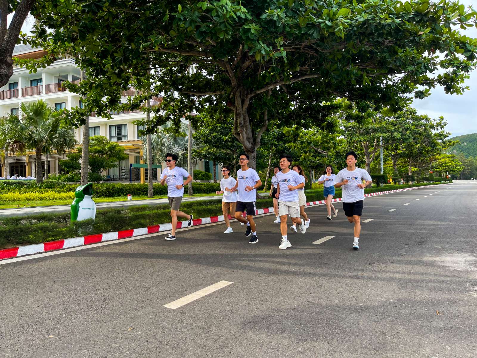 “Save Turtles Run – Chạy Bộ Vì Rùa Biển 2023”, AKYN Hospitality Group, The Secret Côn Đảo, hoạt động cộng đồng
