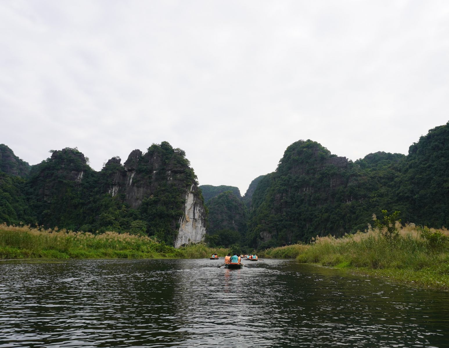 Ninh Bình, Tràng An, Hạ Long trên cạn