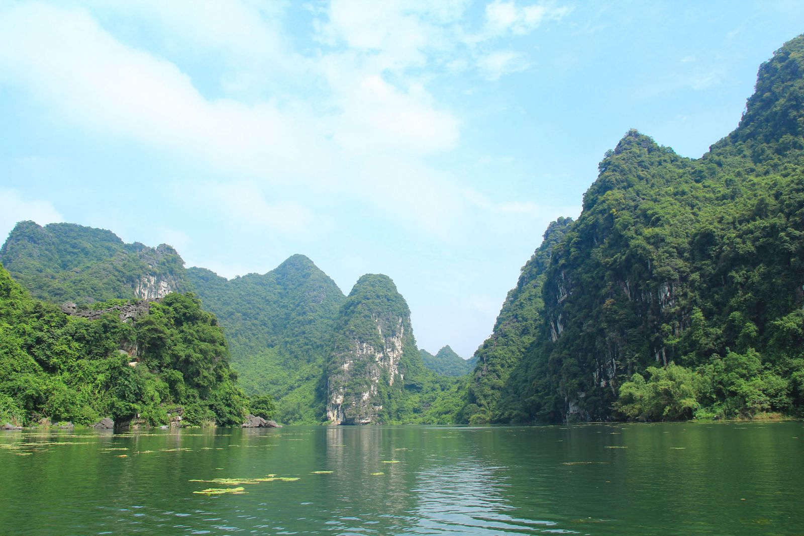 Tràng An, Bái Đính, Ninh Bình, Du lịch, Khám phá