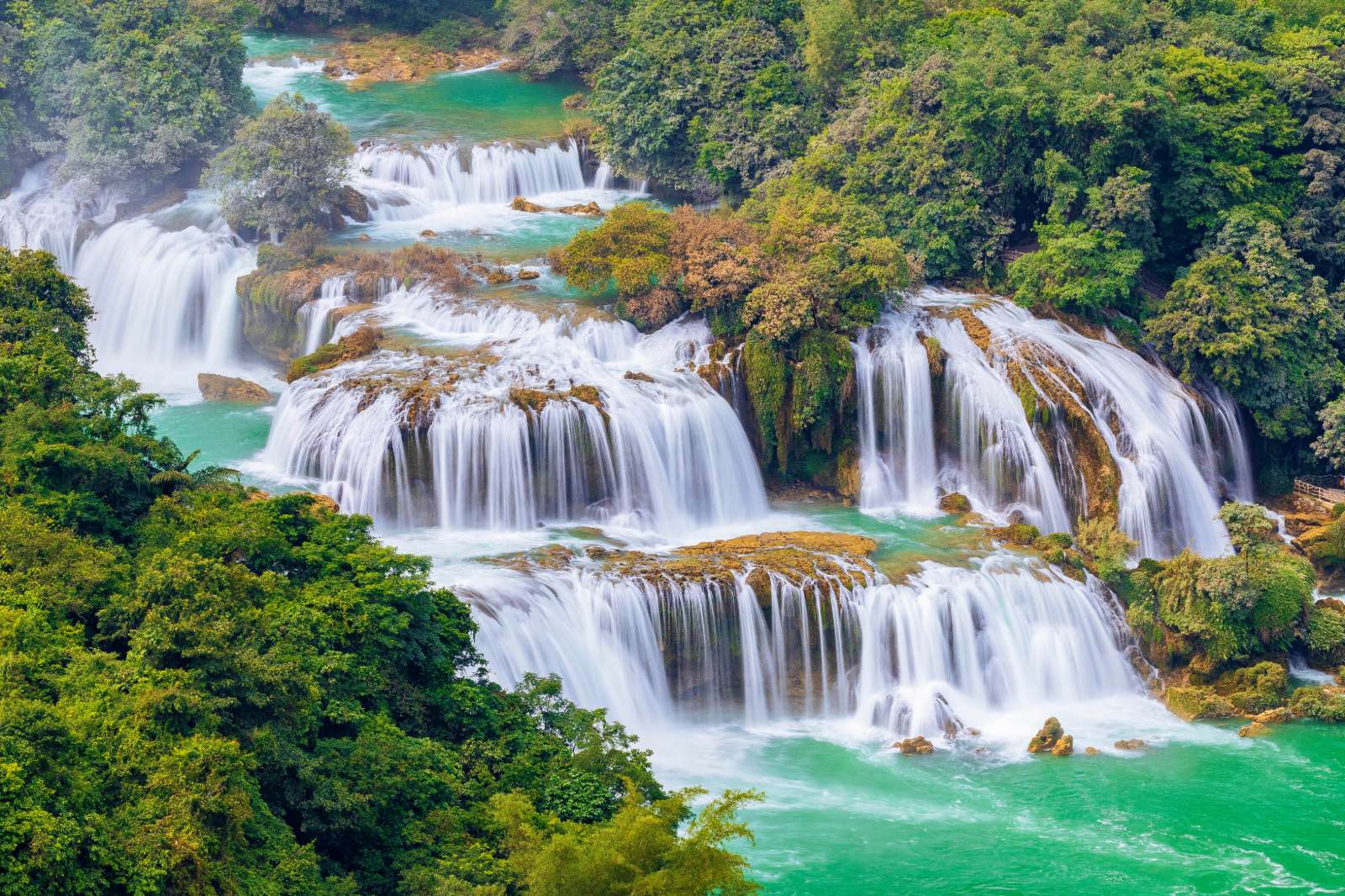thành phố đáng sống, Du lịch hè