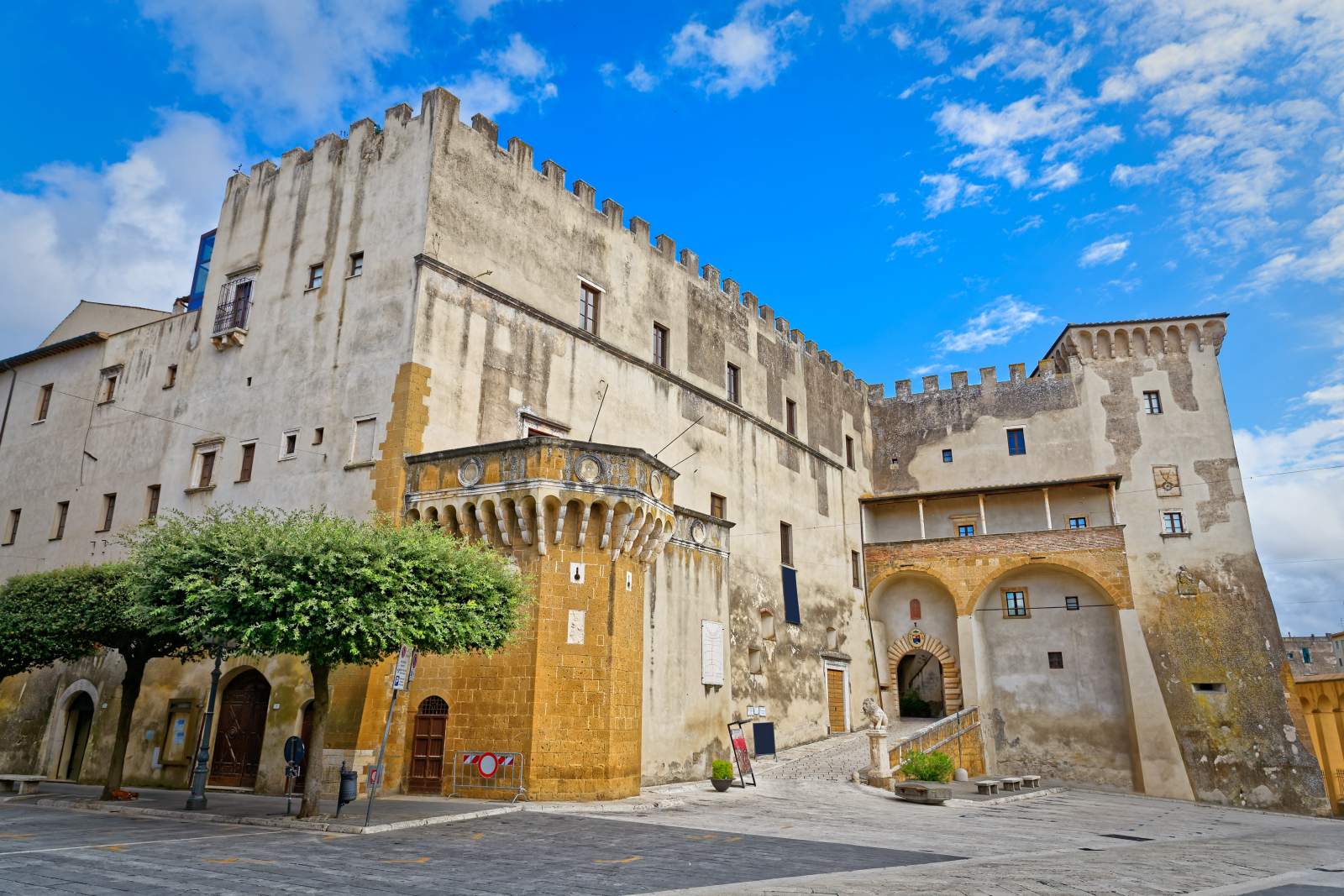 Palazzo-Orsini-pitigliano