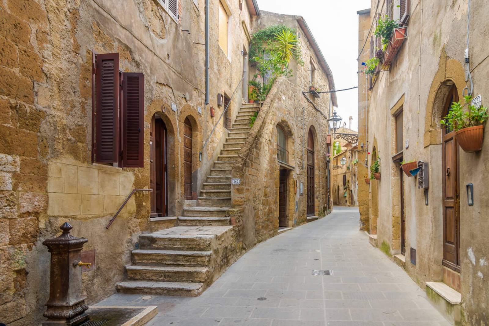 wwk-Via-Zuccarelli-pitigliano