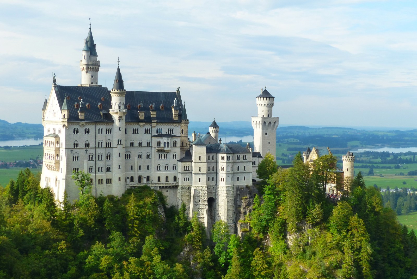Neuschwanstein, lâu đài Neuschwanstein, Neuschwanstein castle, nước Đức