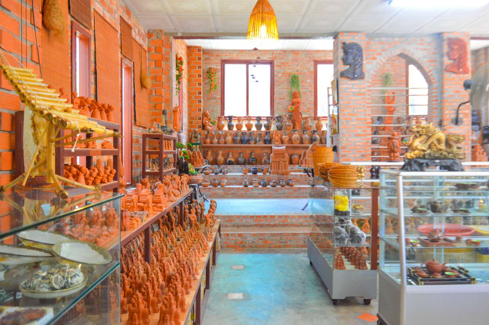 Phan Thiết, du lịch Phan Thiết, Trường Dục Thanh, Bàu Trắng, Tháp Po Sah Inư