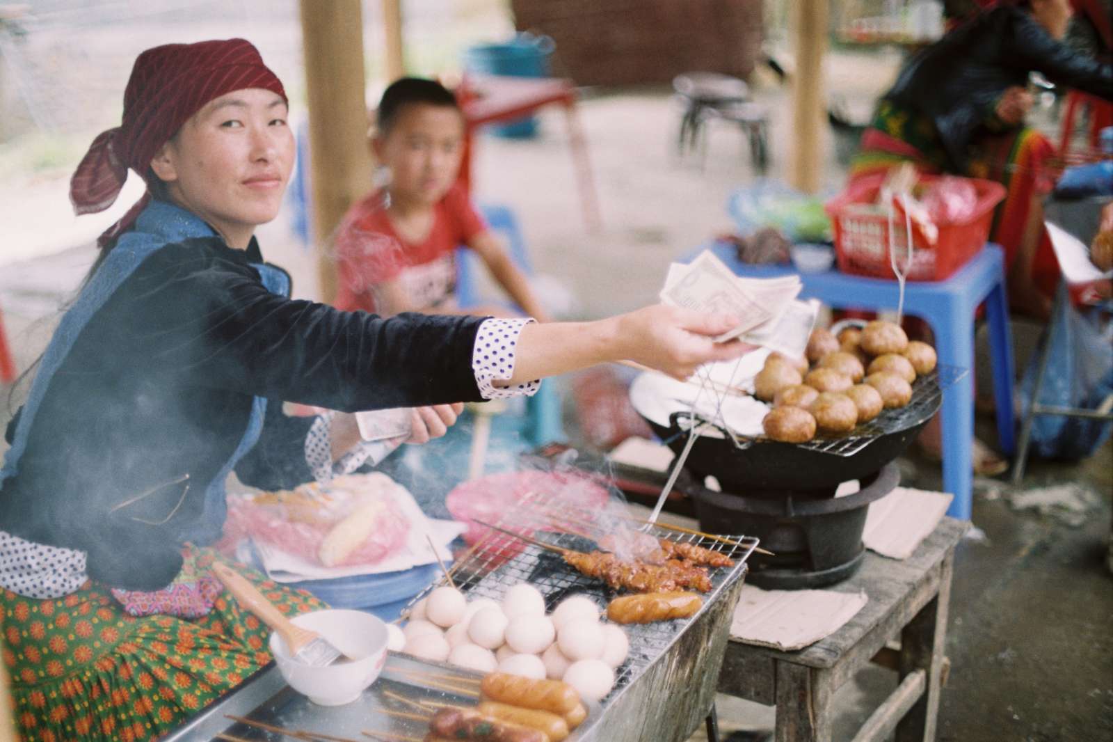 Chợ phiên Tây Bắc, mùa thu Tây Bắc, khám phá Tây Bắc, Chợ “tình” Sapa