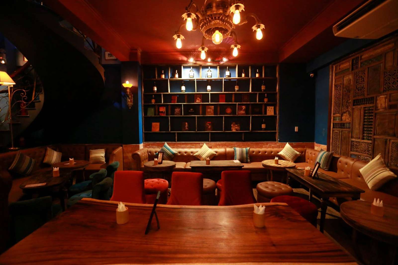 hidden bar, xu hướng giải trí, điểm giải trí cuối năm, nightlife