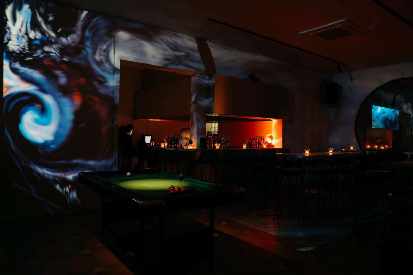 hidden bar, xu hướng giải trí, điểm giải trí cuối năm, nightlife