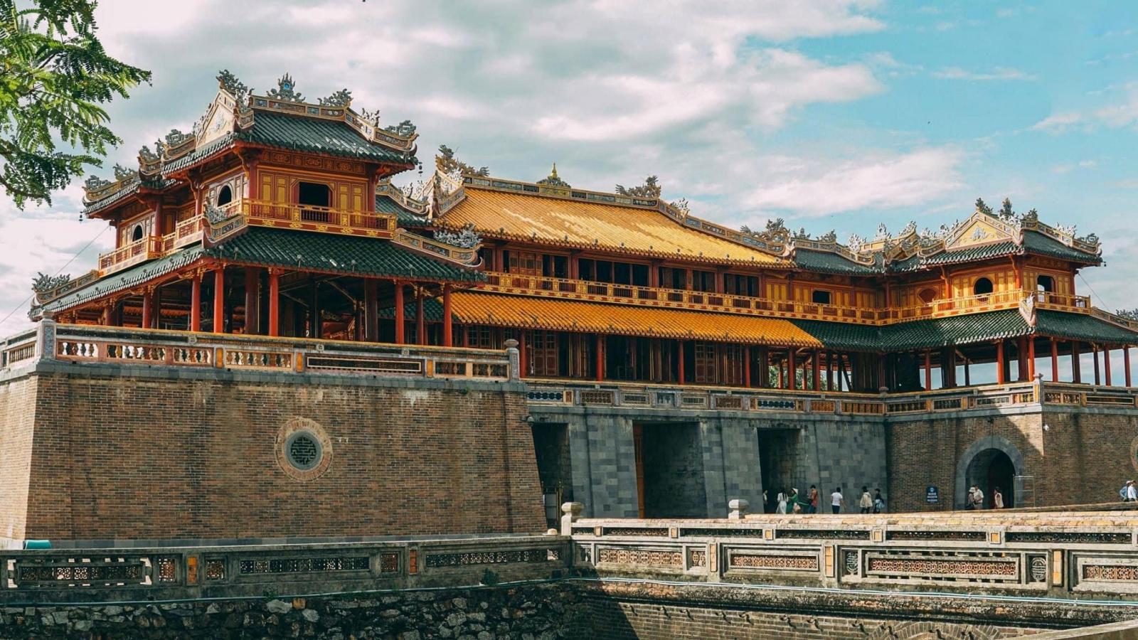 honeymoon, tuần trăng mật, du lịch việt nam, gợi ý điểm đến, honeymoon in vietnam, romantic destinations in vietnam, sapa, phú quốc, thành phố hồ chí minh, huế, hội an