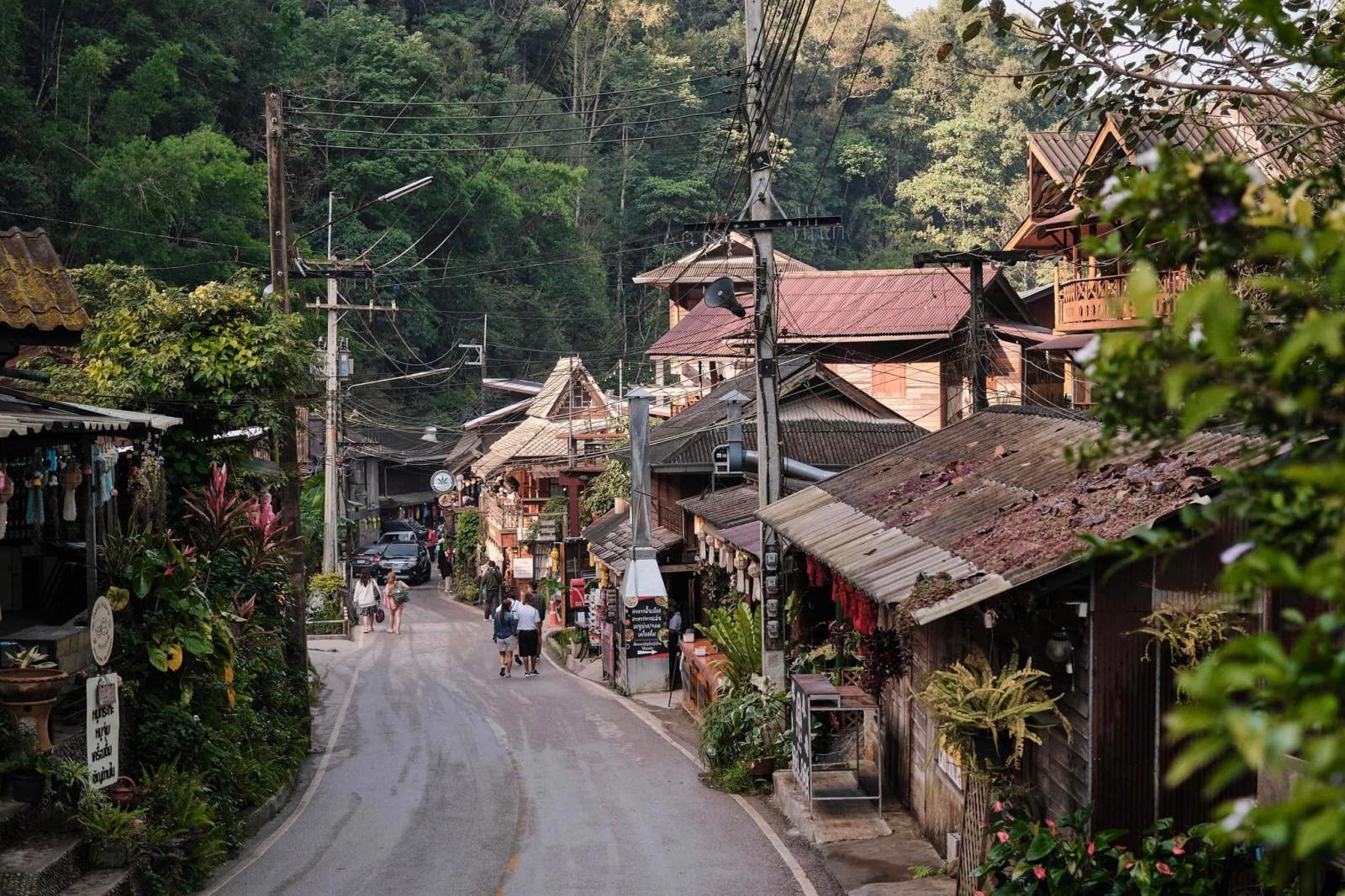 làng mae kampong, du lịch thái lan, du lịch chiang mai, làng cổ, thái lan, gợi ý địa điểm du lịch
