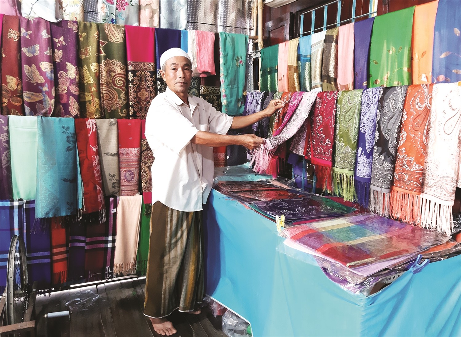 Làng dệt thổ cẩm An Giang