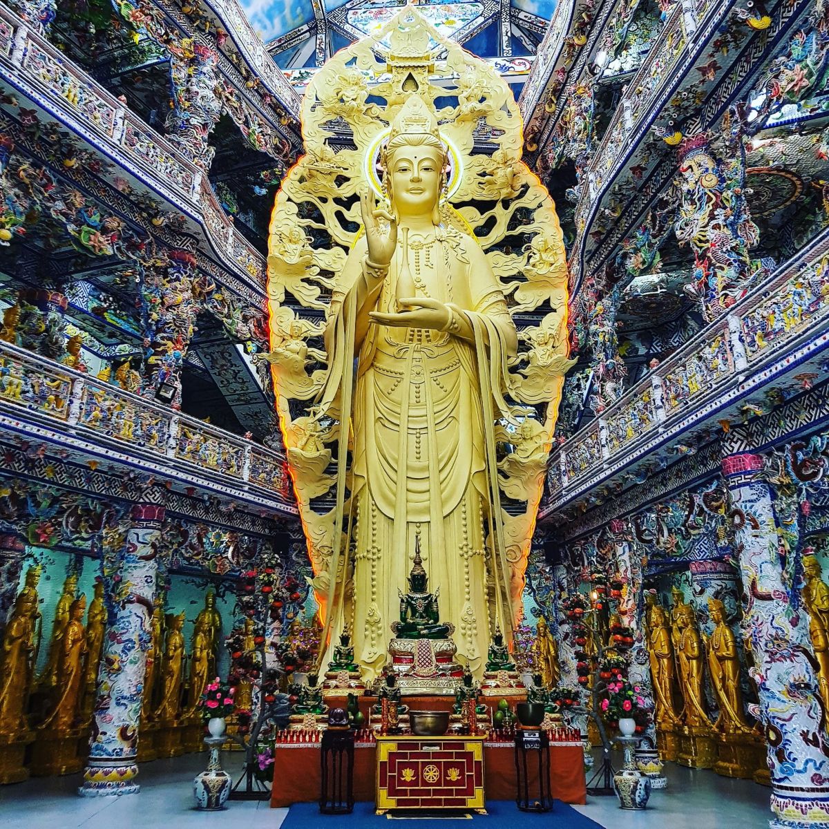Chua Linh Phuoc