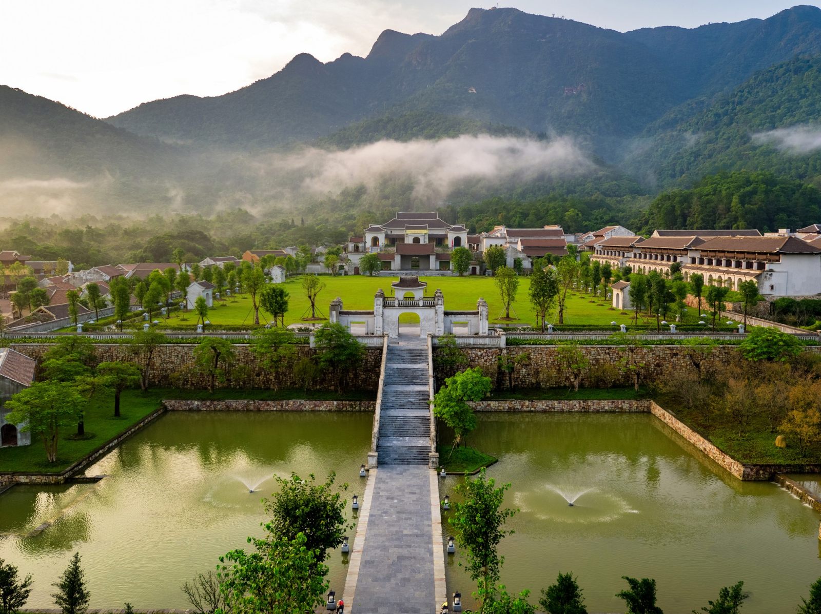 vietnam retreat destinations, yên tử, hội an, măng đen, ninh vân, phú quốc