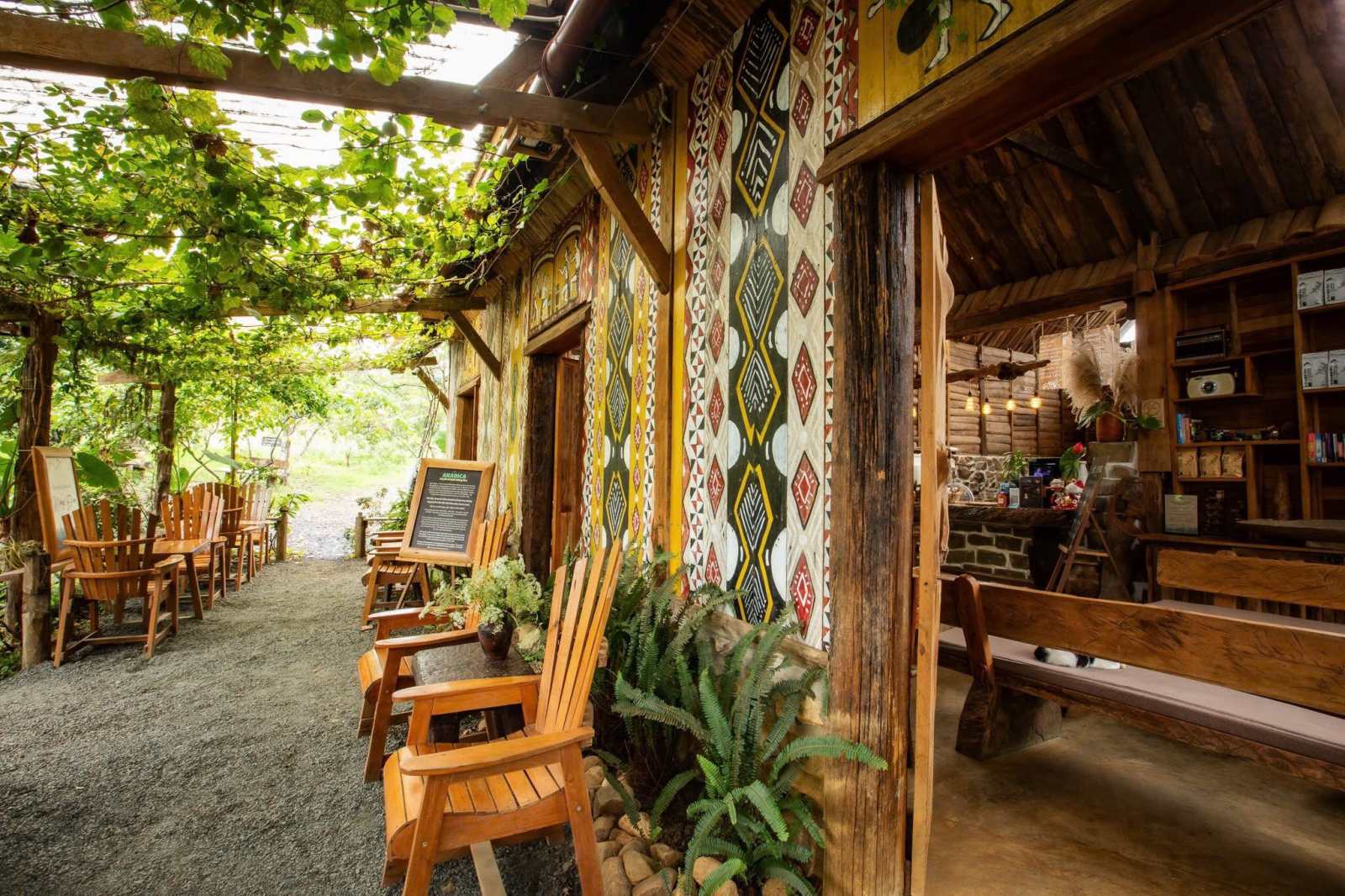vietnam retreat destinations, yên tử, hội an, măng đen, ninh vân, phú quốc