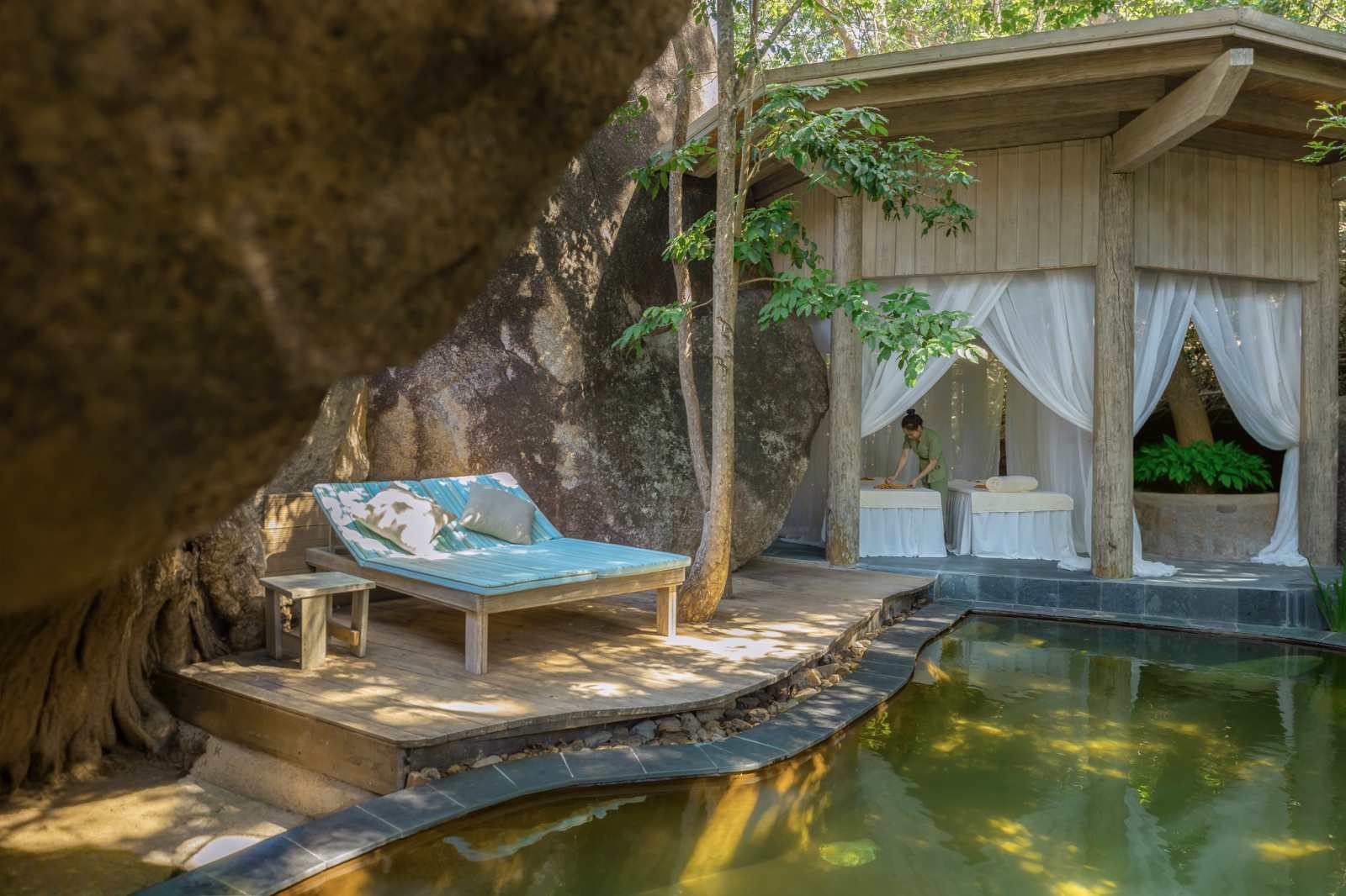 vietnam retreat destinations, yên tử, hội an, măng đen, ninh vân, phú quốc