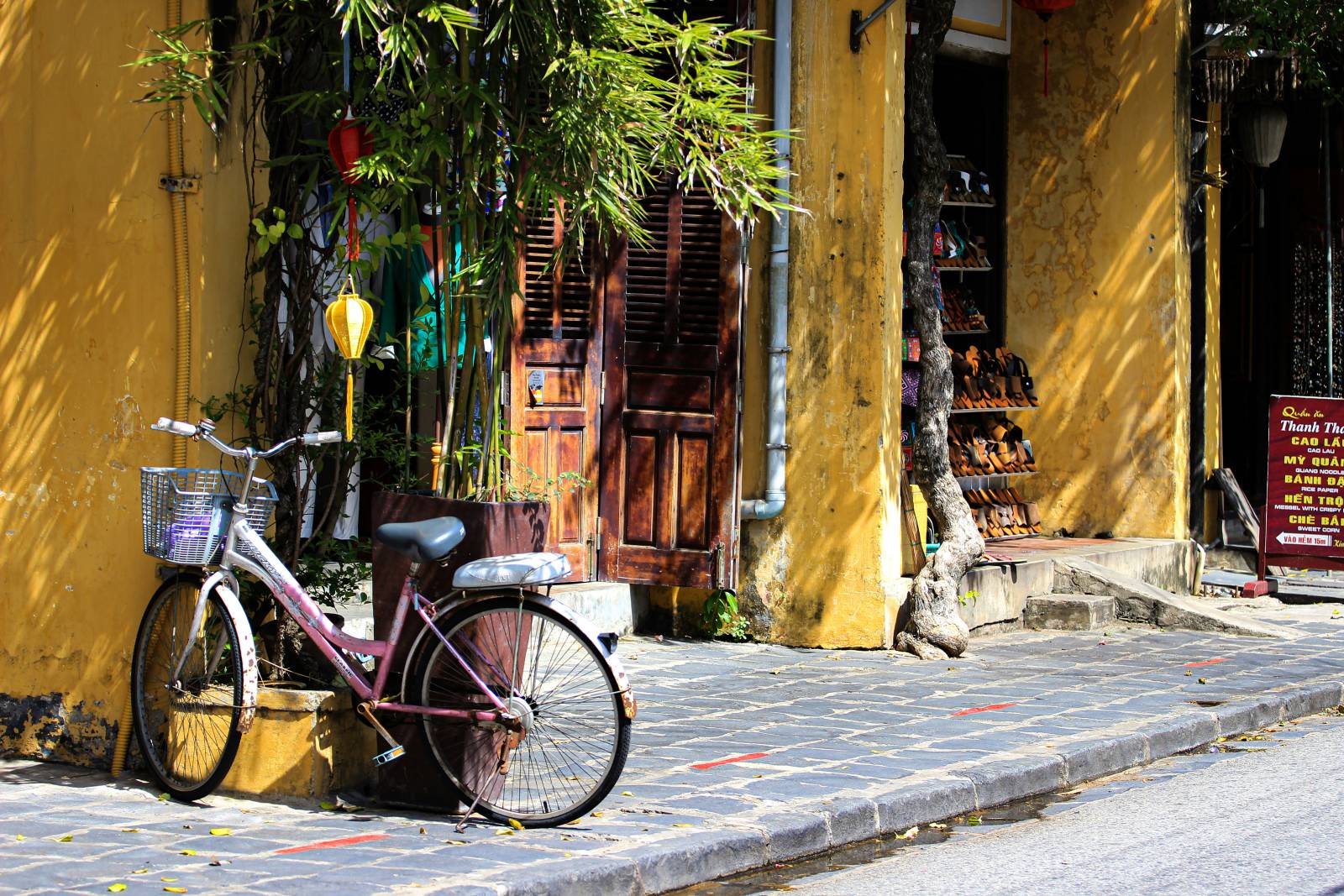 du lịch một mình, solo travel, Việt Nam, Côn Đảo, Thành phố Hồ Chí Minh, Ninh Bình, Hội An, Đà Lạt, Hà Giang