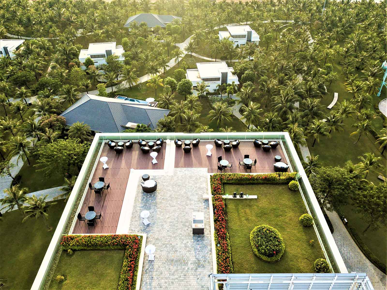 Cuộc thi ảnh, nhiếp ảnh, tiếng nói thành thị, Khánh Phan, Dzũng Trần, Pullman Phú Quốc, Seashells Hotel & Spa Phú Quốc, Radisson Blu Phu Quoc, Golf Valley Đà Lạt