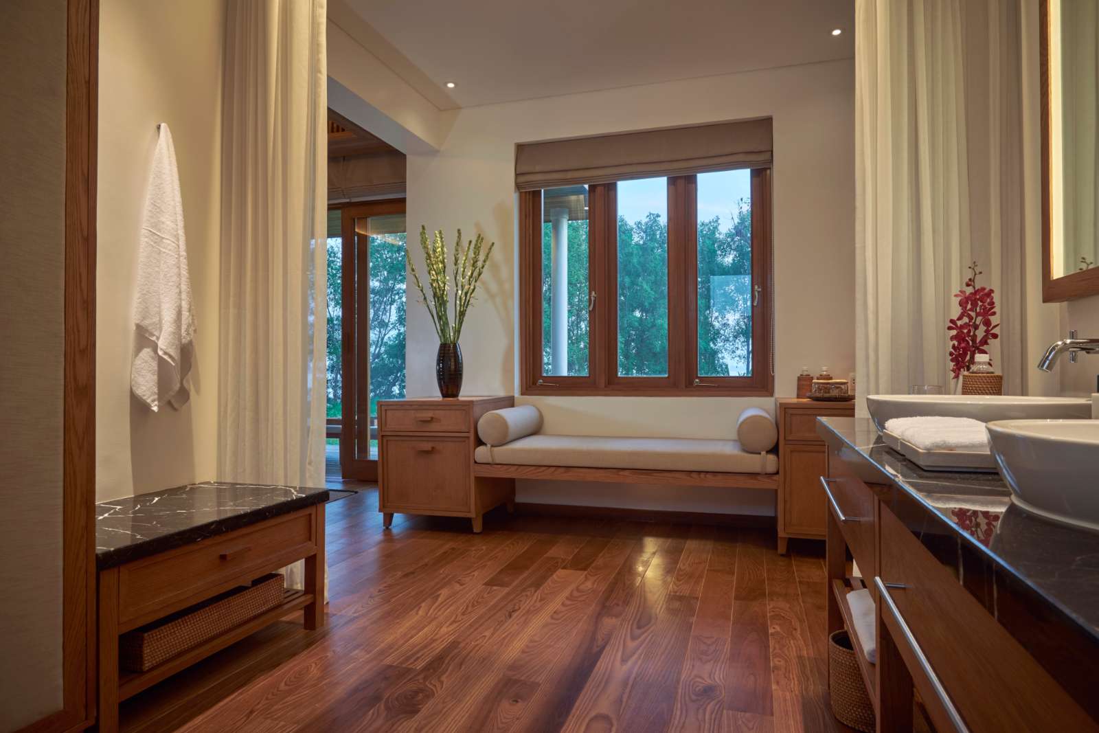 Khu nghỉ dưỡng, khách sạn, resort, Azerai Resorts,Azerai Cần Thơ,Azerai La Residence Huế, Resident Retreat,Cần Thơ, Huế, ưu đãi