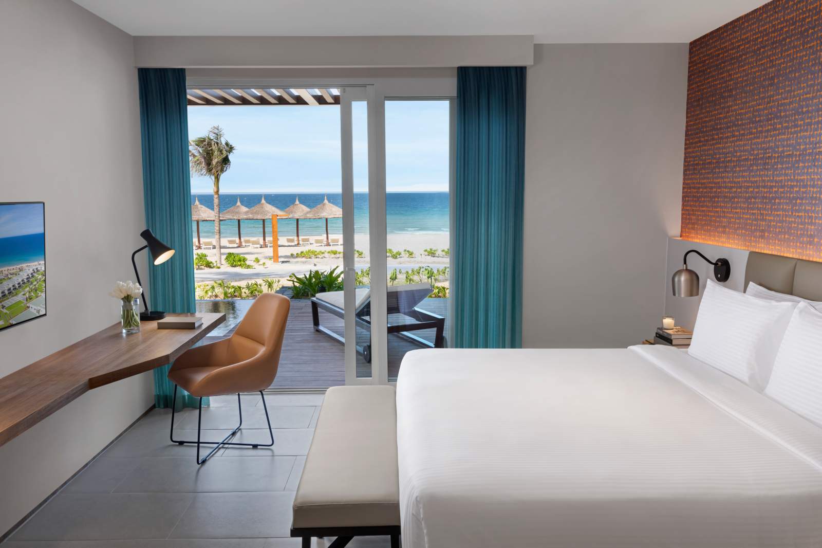 Alma Resort, noel, giáng sinh, tiệc năm mới, cây thông