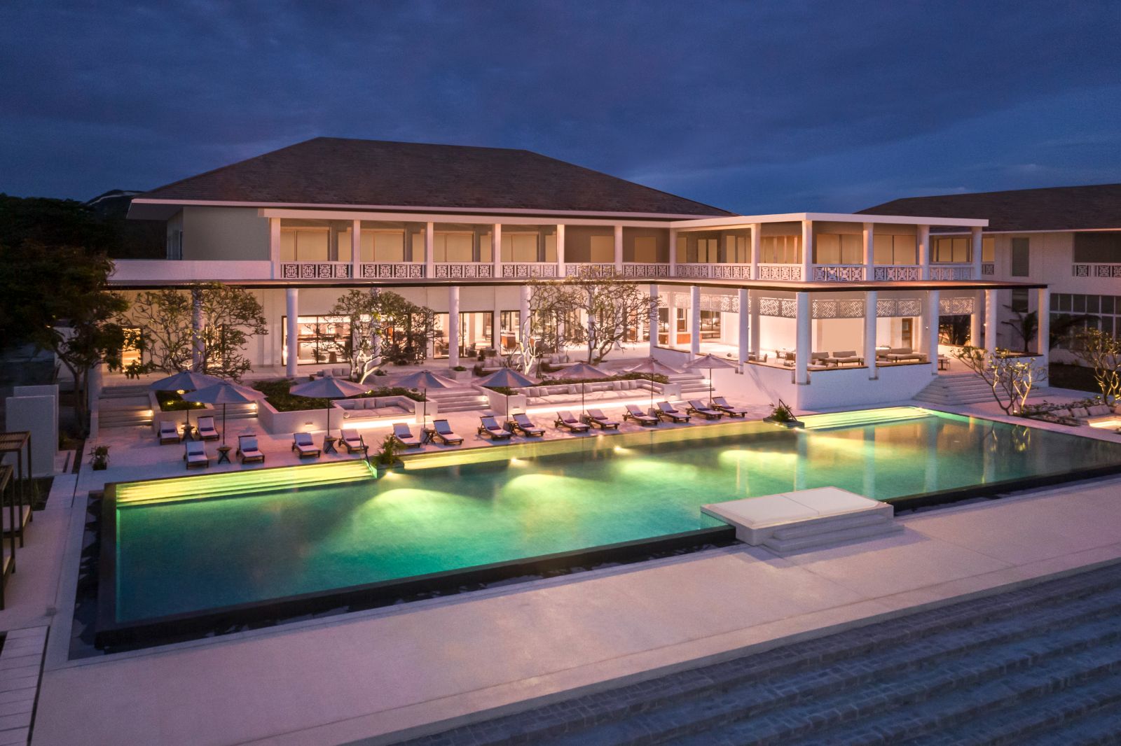 Sofitel Legend Metropole Hà Nội, Azerai La Residence Huế, The Anam Cam Ranh, Alma Resort Cam Ranh, Azerai Kê Gà Bay, Azerai Cần Thơ