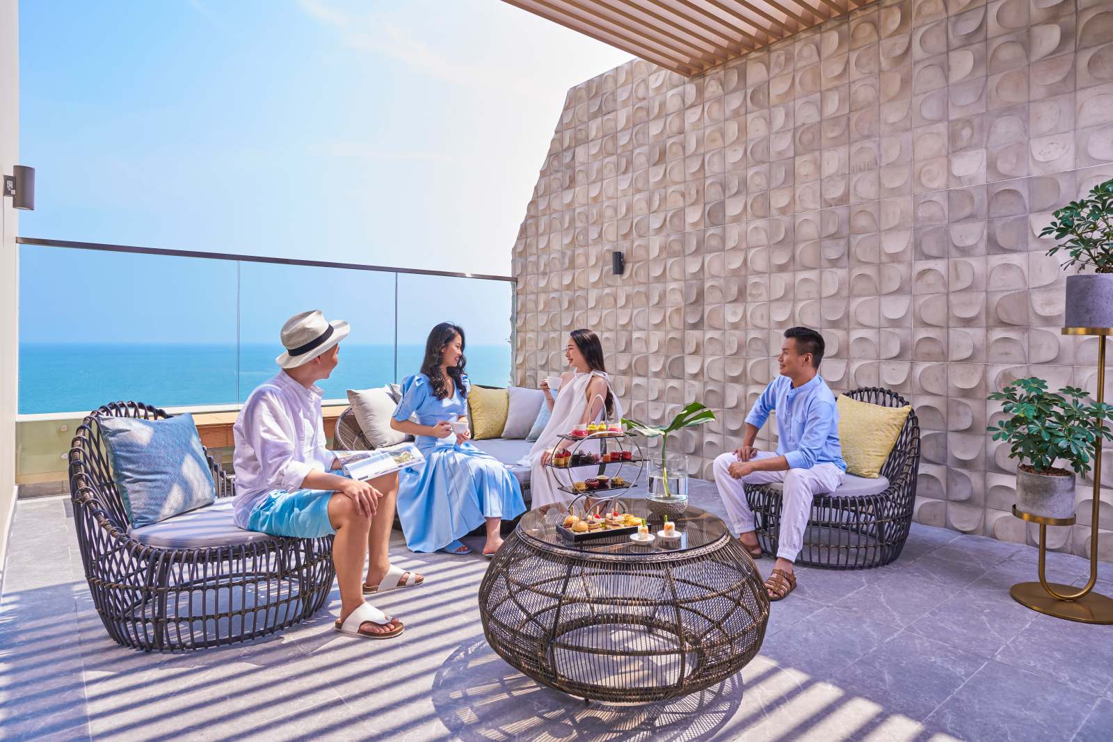 WWK-holiday-inn-resort-ho-tram-beach-dat-chung-nhan-5-sao