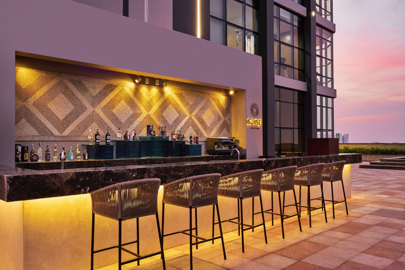 Sheraton Cần Thơ, Mây Lang Thang, Gạo trắng nước trong, Tây Đô, Bằng Kiều, Trung Quân, du lịch