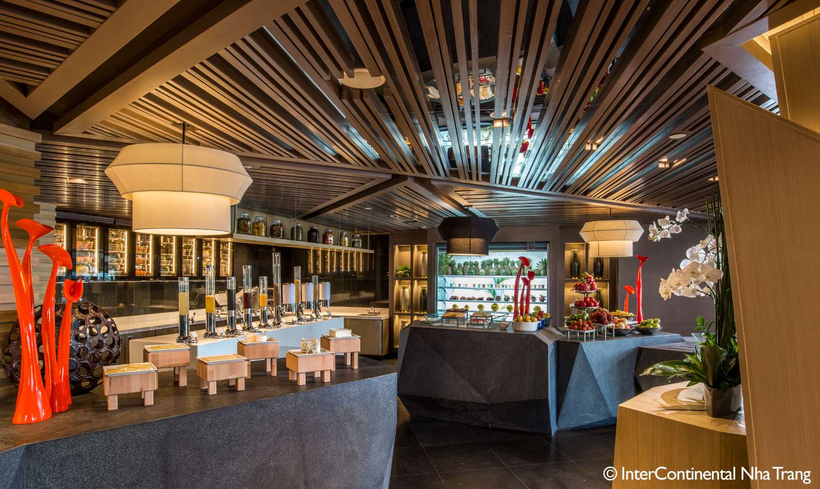 InterContinental Nha Trang, IHG, World Luxury Awards 2023, Nha Trang