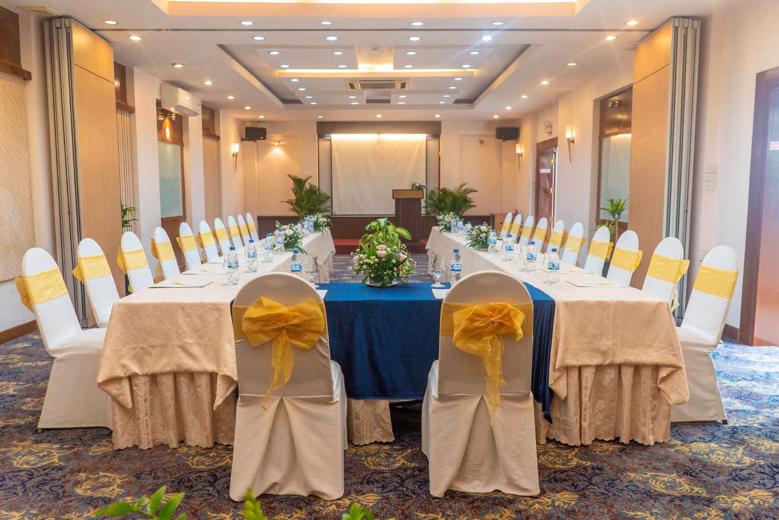 Oscar Saigon Hotel, khách sạn cao cấp, khách sạn 4 sao, du lịch TP. HCM