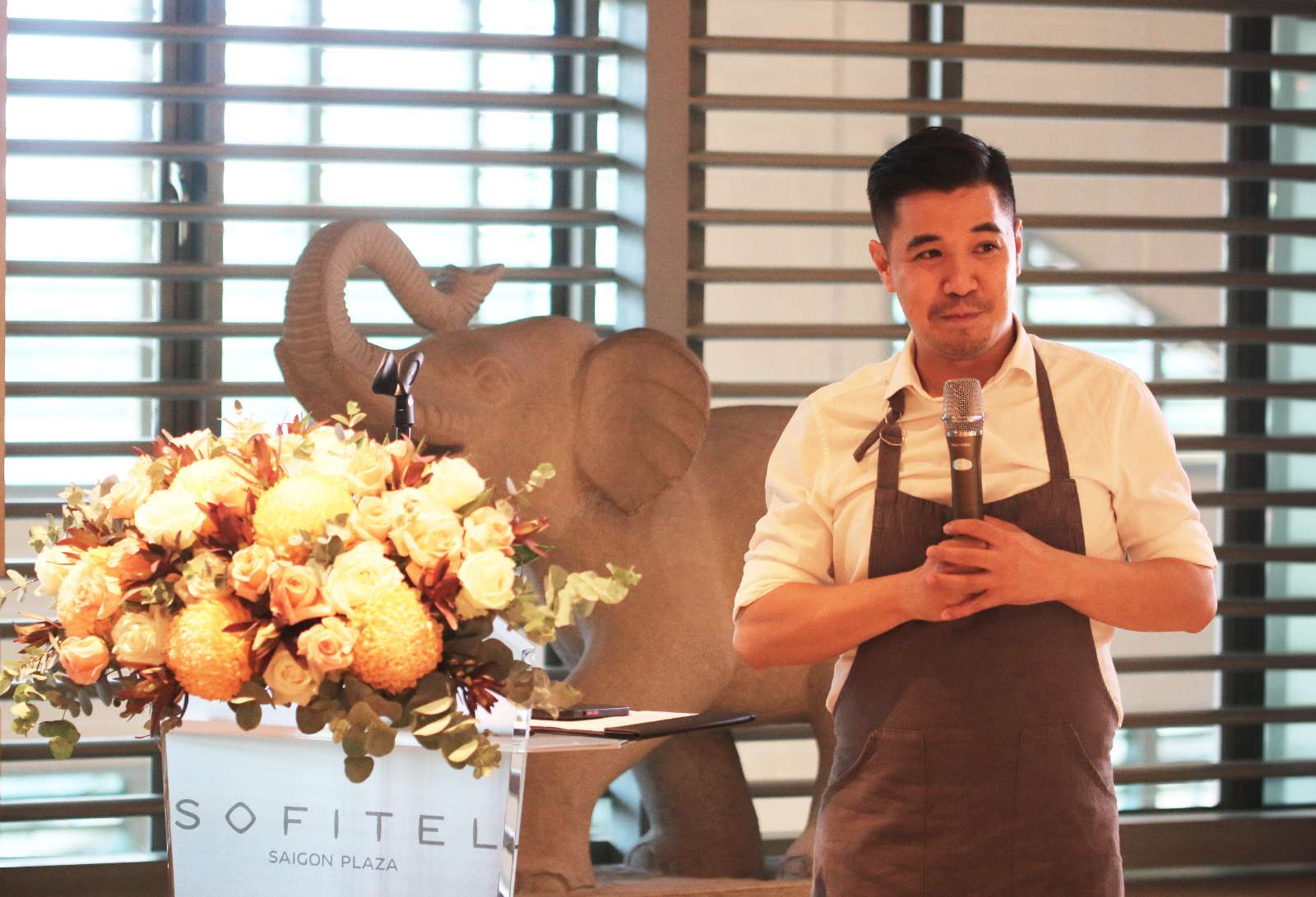 Sofitel Saigon Plaza, Sofitel, ST25 by KOTO, nhà hàng cao cấp, ẩm thực Việt Nam