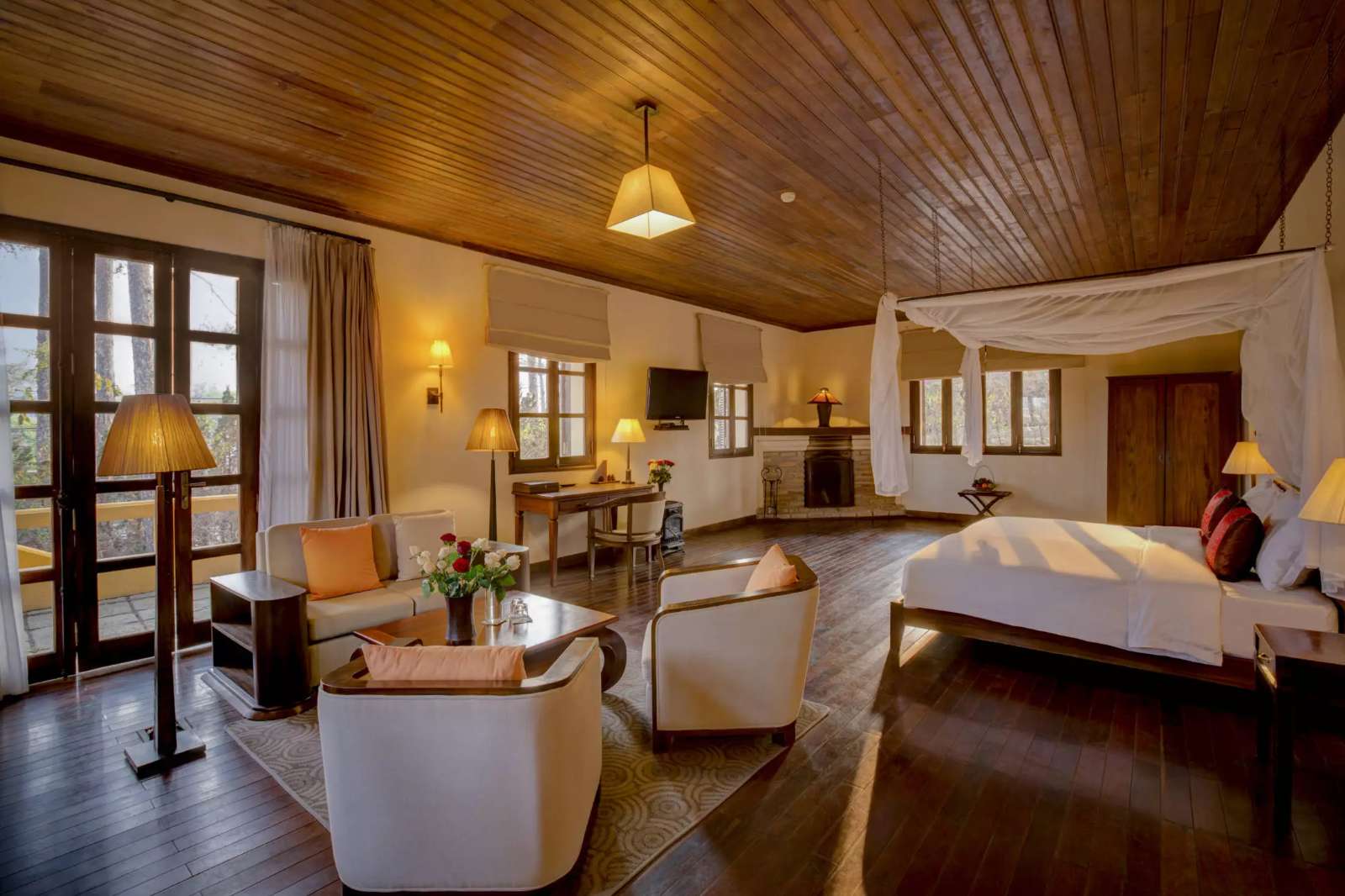 Ana Mandara Villas Dalat Resort & Spa, lễ hội cuối năm, nghỉ dưỡng cuối năm, Đà Lạt