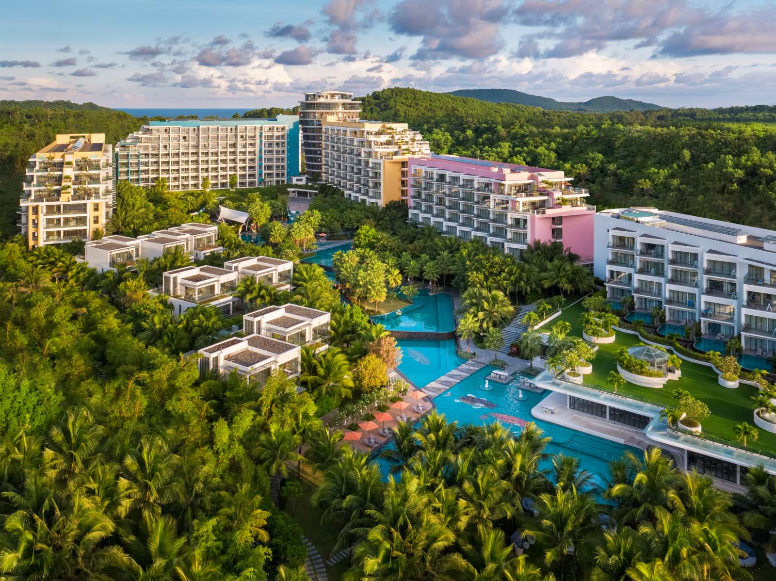 Premier Residences Phu Quoc Emerald Bay, Accor, nghỉ dưỡng Tết, du lịch Tết, Phú Quốc