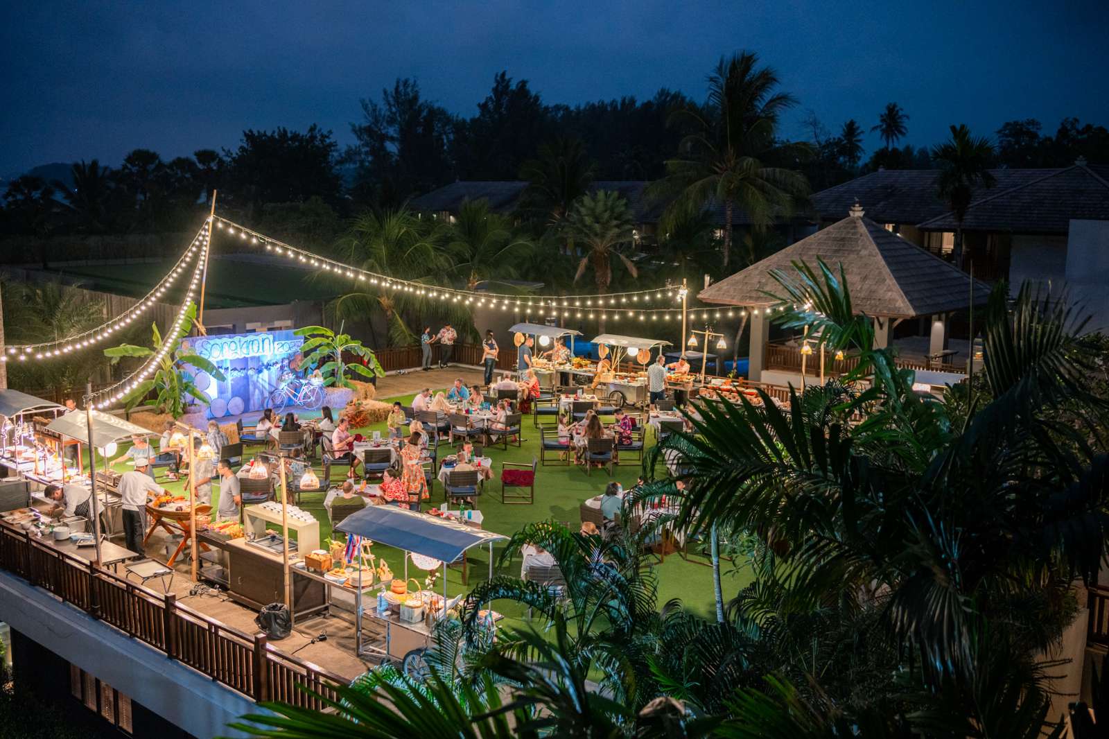 Songkran, Phuket Marriott Resort and Spa, Marriott, du lịch Phuket, Thái Lan 