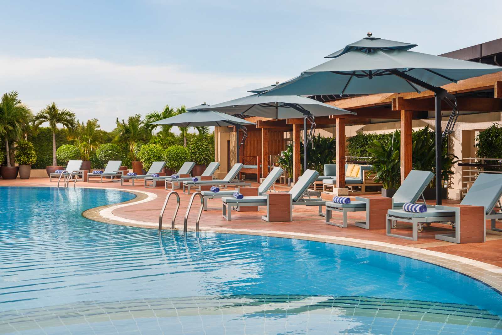 New World Saigon, khu nghỉ dưỡng sài gòn, khách sạn new world, ưu đãi nghỉ dưỡng, hè 2024