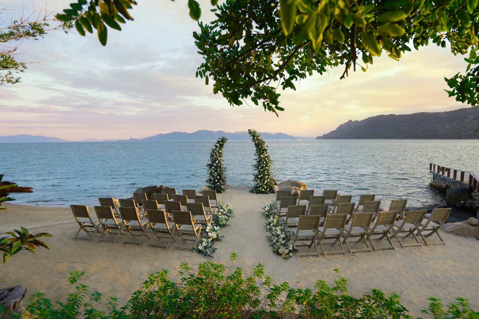 destination wedding, An Lam Retreats Ninh Van Bay, beach resort, nha trang, destination wedding planning, Vietnam Wedding Resorts