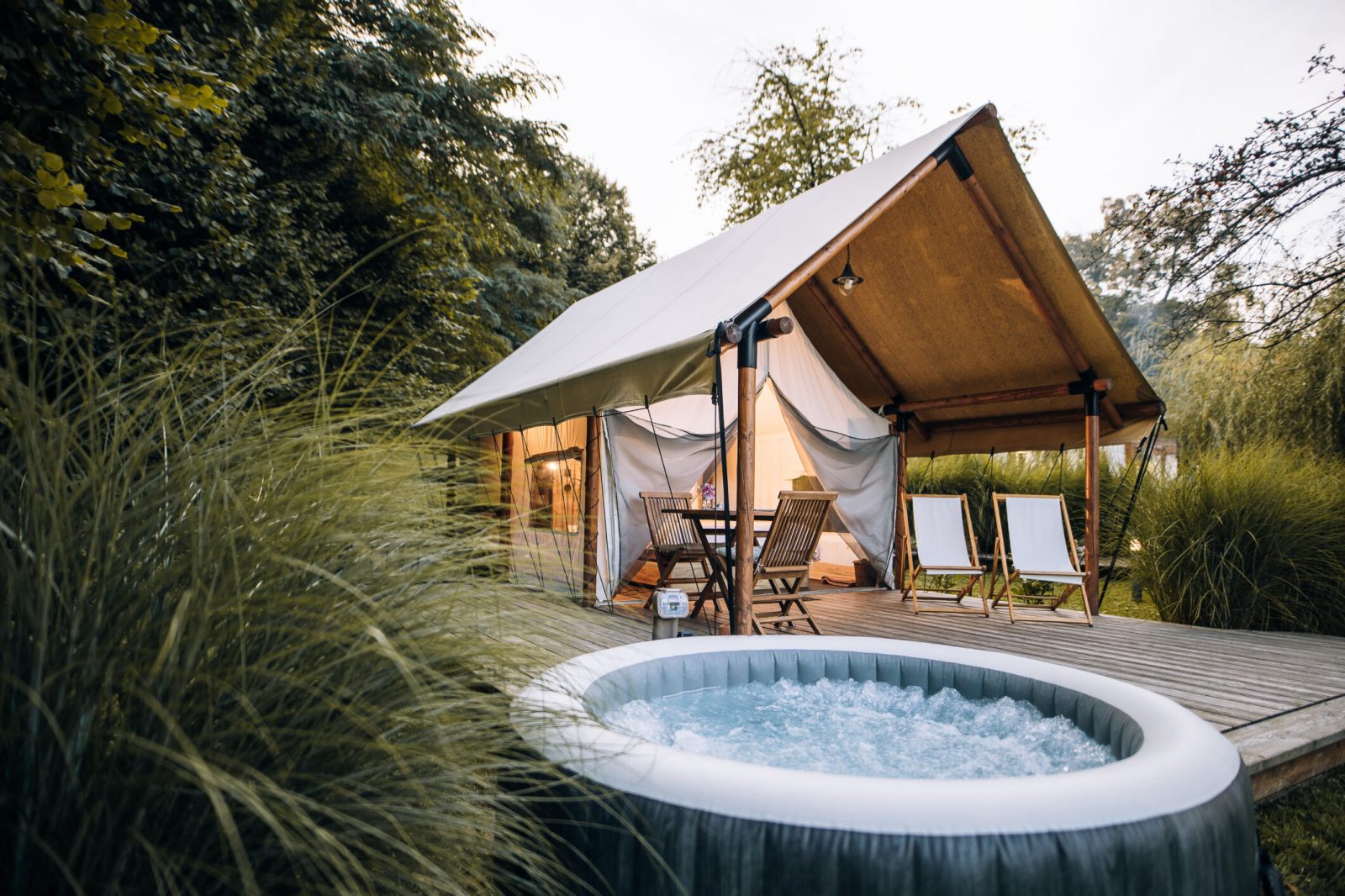 Glamping, luxury glamping, glamping trend, glamorous camping, xu hướng du lịch, hospitality news