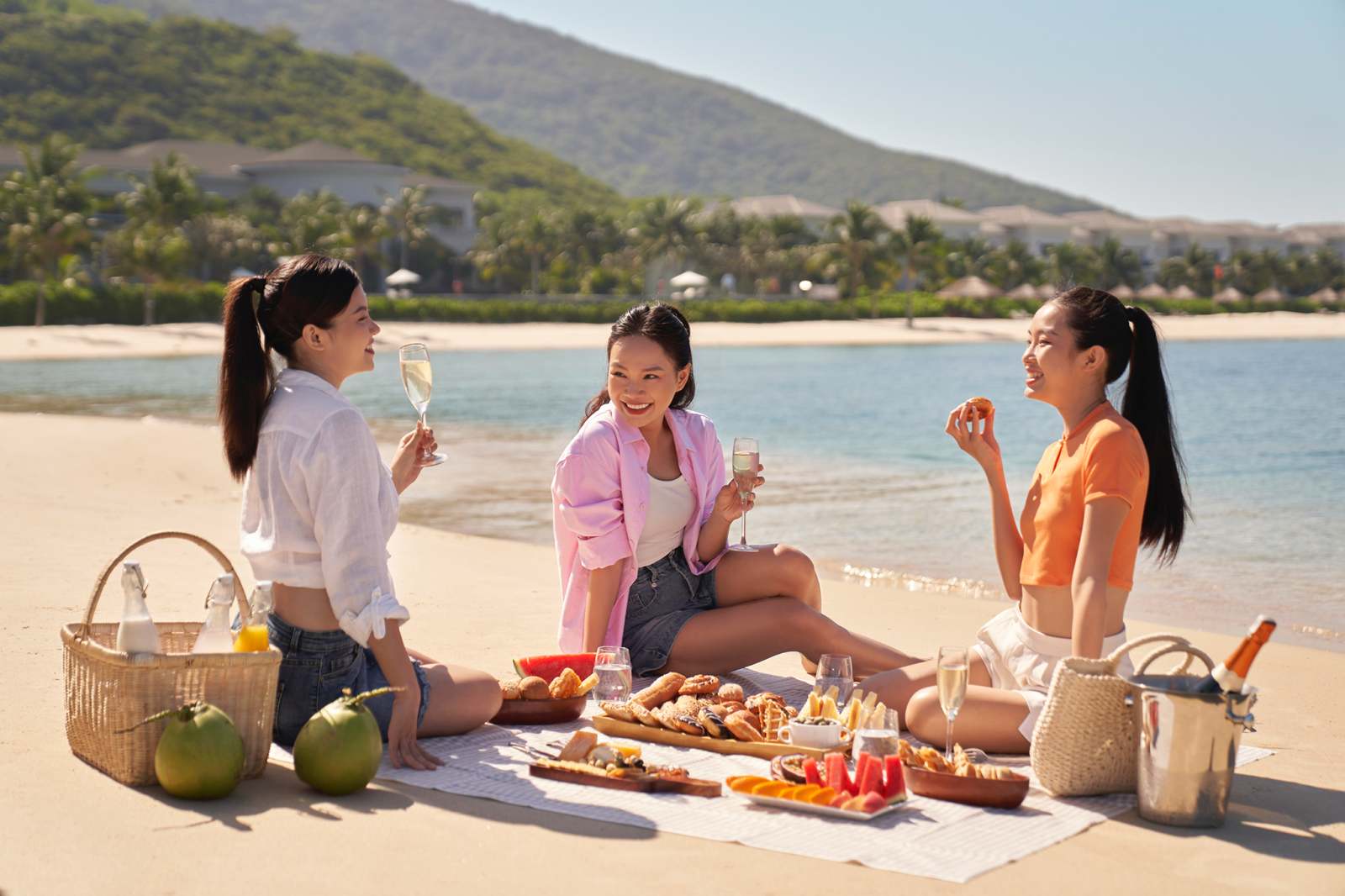 Nha Trang, du lịch Nha Trang, du lịch nghỉ dưỡng, Nha Trang Marriott Resort & Spa, biệt thự nghỉ dưỡng, du lịch hè 2024, beachfront resots vietnam