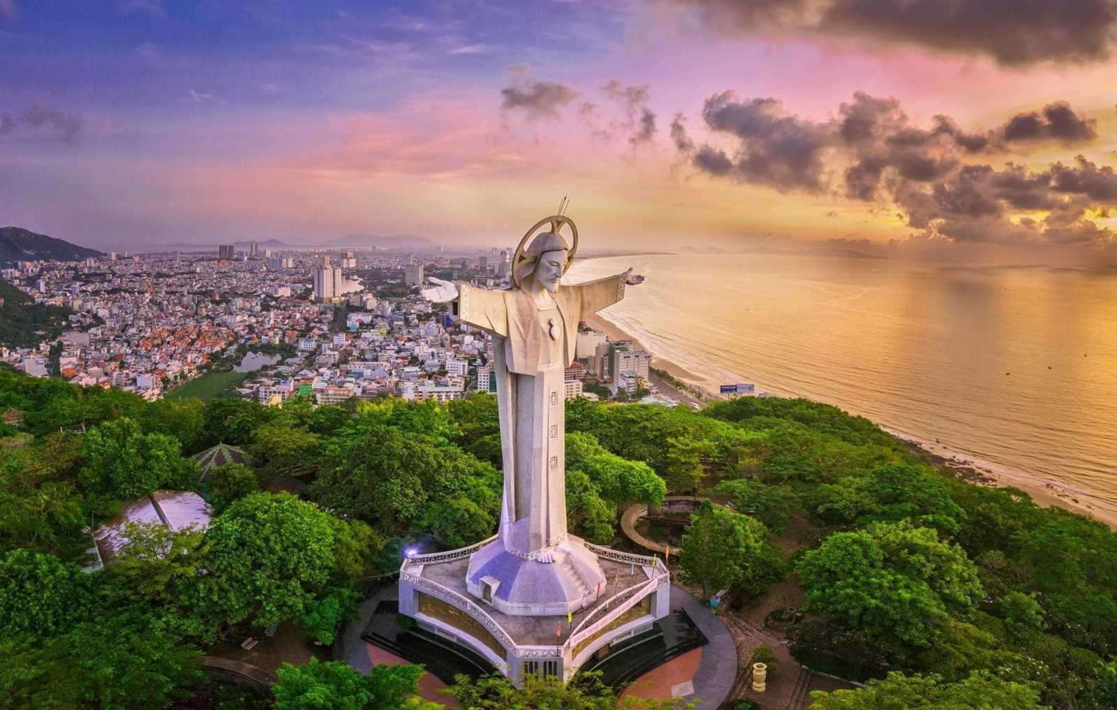 Vũng Tàu, du lịch Vũng Tàu, cảng tàu quốc tế Vũng Tàu, du lịch tàu biển, du thuyền Vũng Tàu