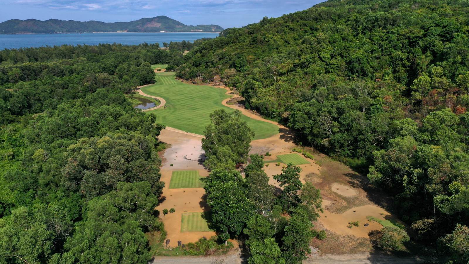 Vietnam Golf Coast (VGC), sân golf miền trung, sân golf Sir Nick Faldo, du lịch miền trung, đà nẵng, huế, hội an