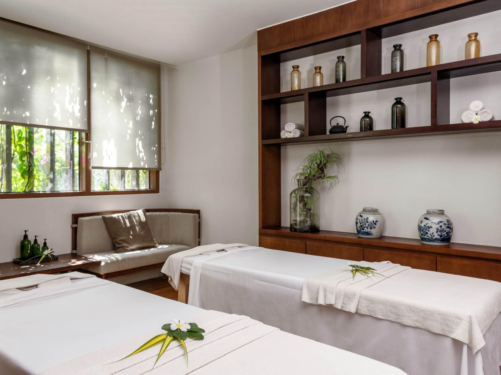 Alma Resort Cam Ranh, resort giáp biển, ưu đãi Tết 2025, chương trình Tết Nguyên Đán