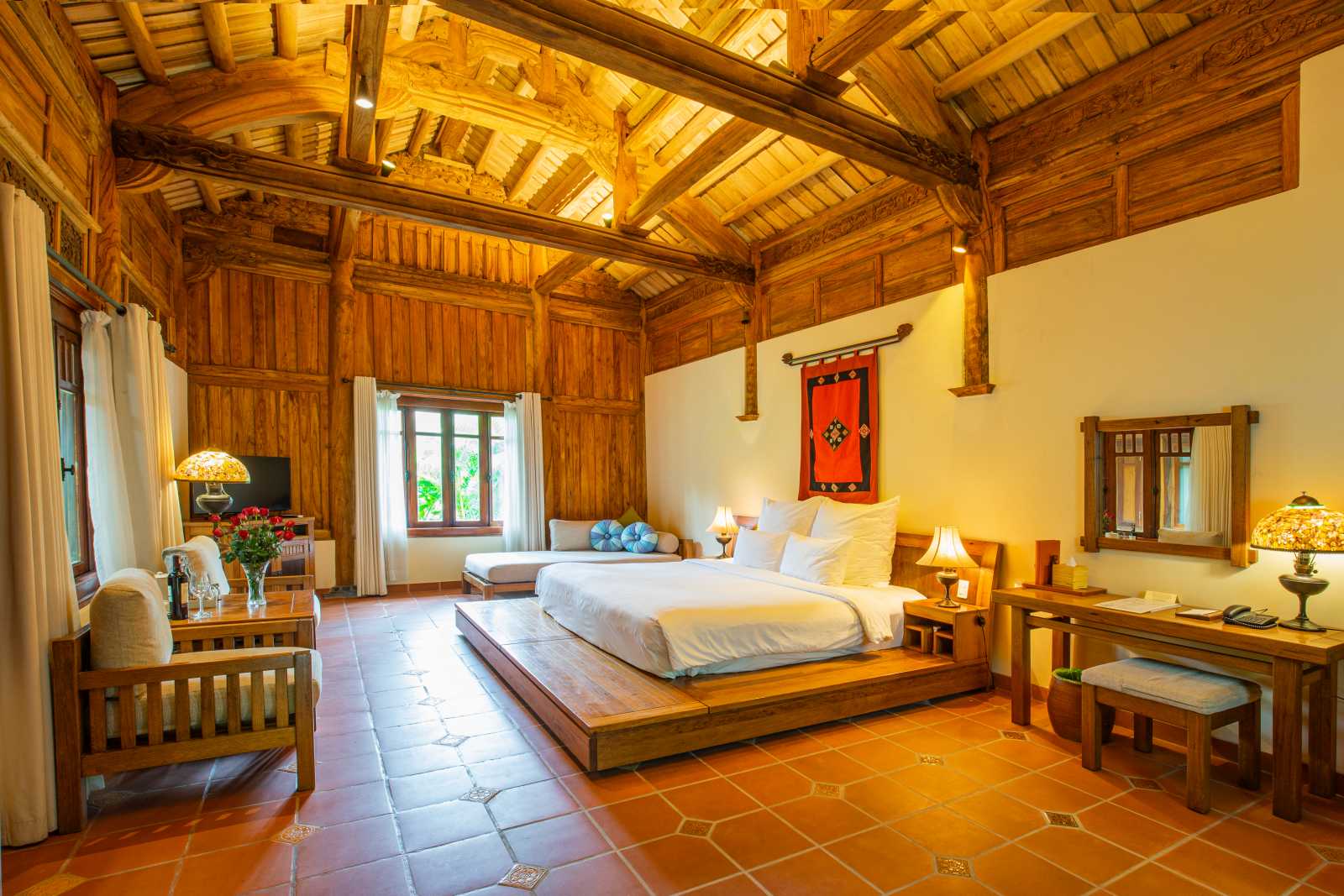Emeralda Resort Ninh Bình, Emeralda Resort Tam Cốc, du lịch ninh bình, du xuân 2025, nghỉ dưỡng Tết 2025